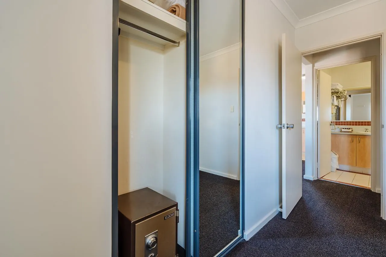 Canning Bridge Auto Lodge Perth Aparthotel