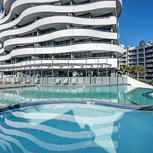The Wave Resort Gold Coast