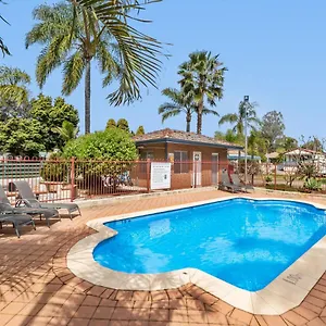 Central Caravan Park Holiday park